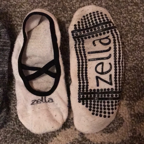 Zella NonSlip Barre socks - Picture 3 of 3